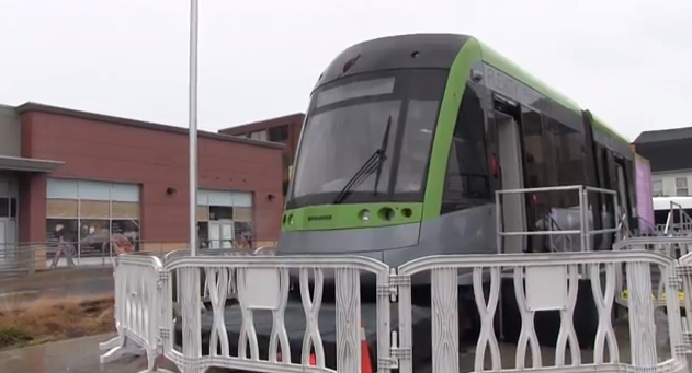 Waterloo IONtoberfest Reveals New Light Rail Vehicle – Spoke